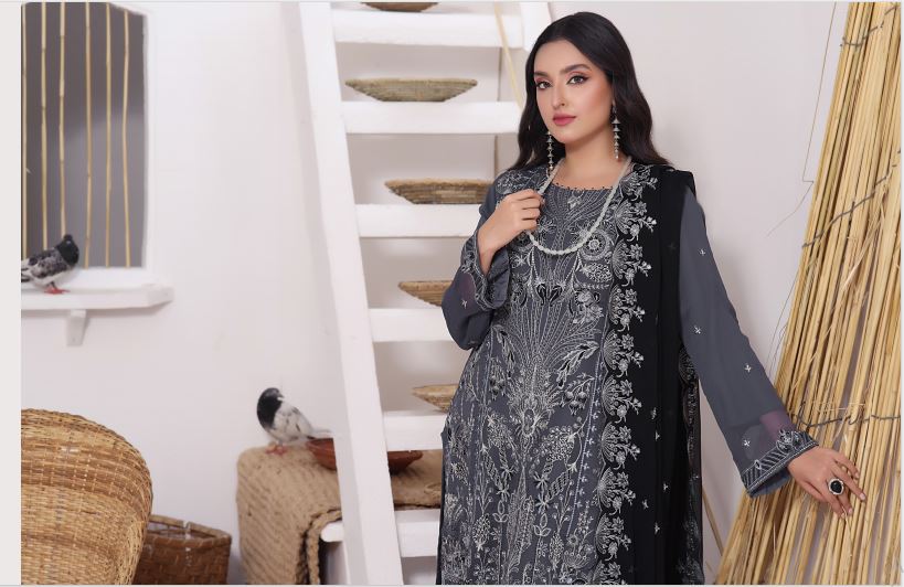 HANIYA EKR-4299 Stitched Pakistani Three Piece Large Size Party Wear Bangladesh